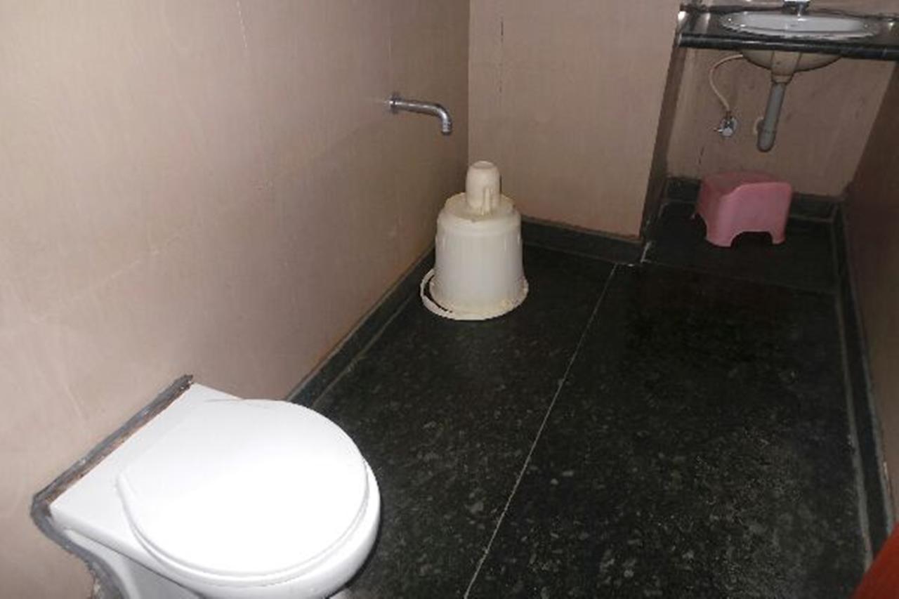 Mlc Gateway Deluxe Inn バンガロール エクステリア 写真