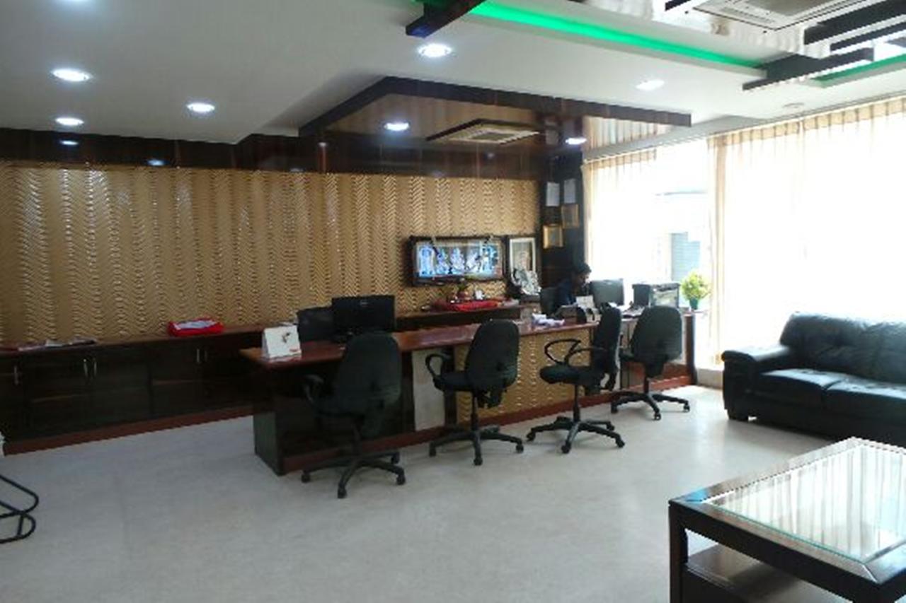 Mlc Gateway Deluxe Inn バンガロール エクステリア 写真